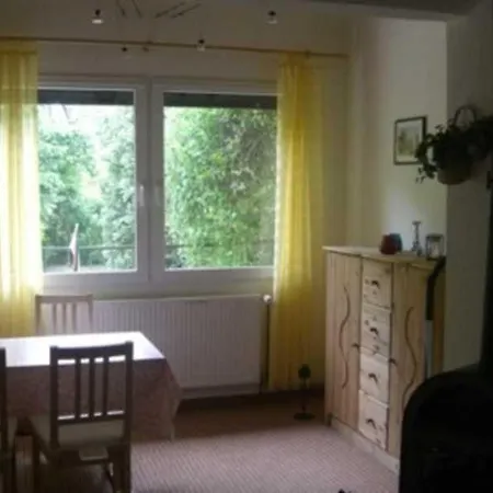 Appel-huus Direkt Am